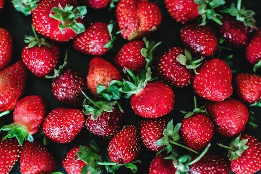 Best companion plants for strawberries: flowers, herbs and veg to grow alongside strawberries