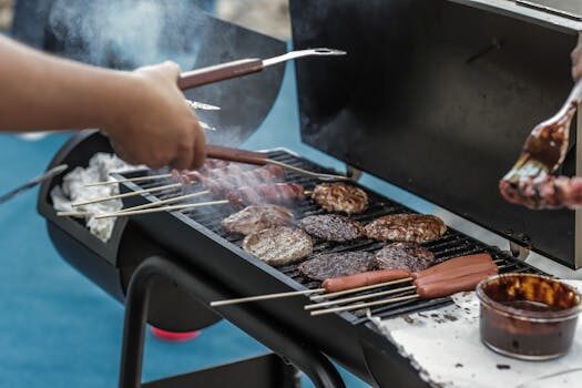 How to cook on a charcoal grill: tips for cooking steak, fish, pork and more