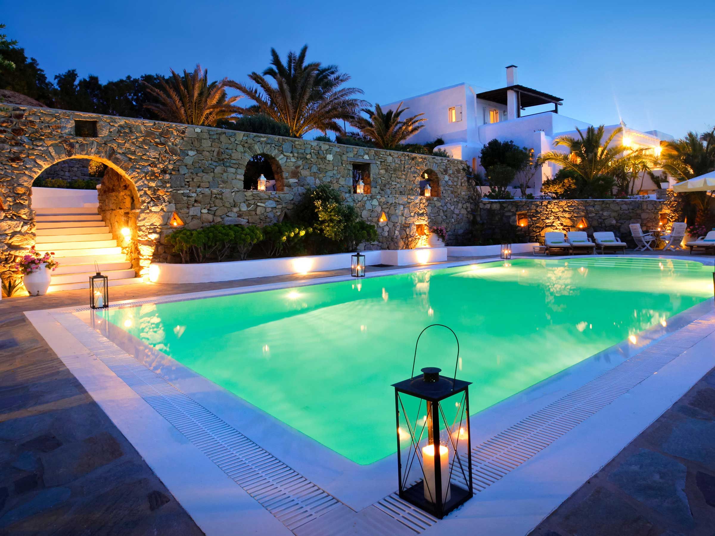 Pool lighting ideas: 10 ways to illuminate your backyard swimming pool